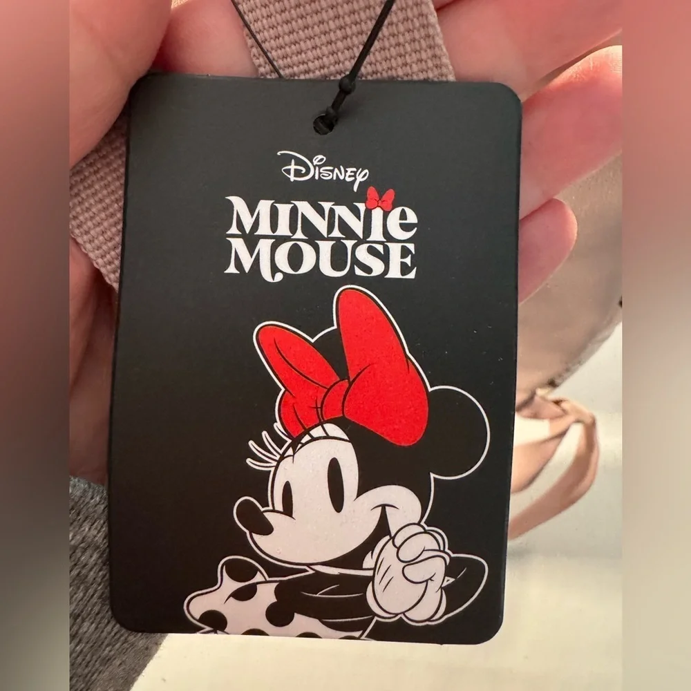 NWT Disney Minnie Mouse cream/mauve backpack. Disneyworld disneyland